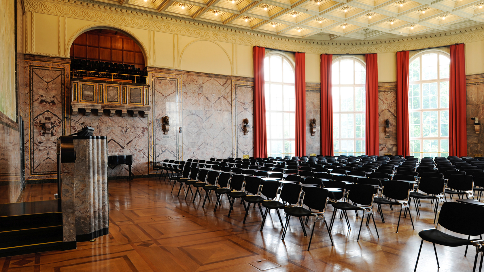 Empy lecture hall