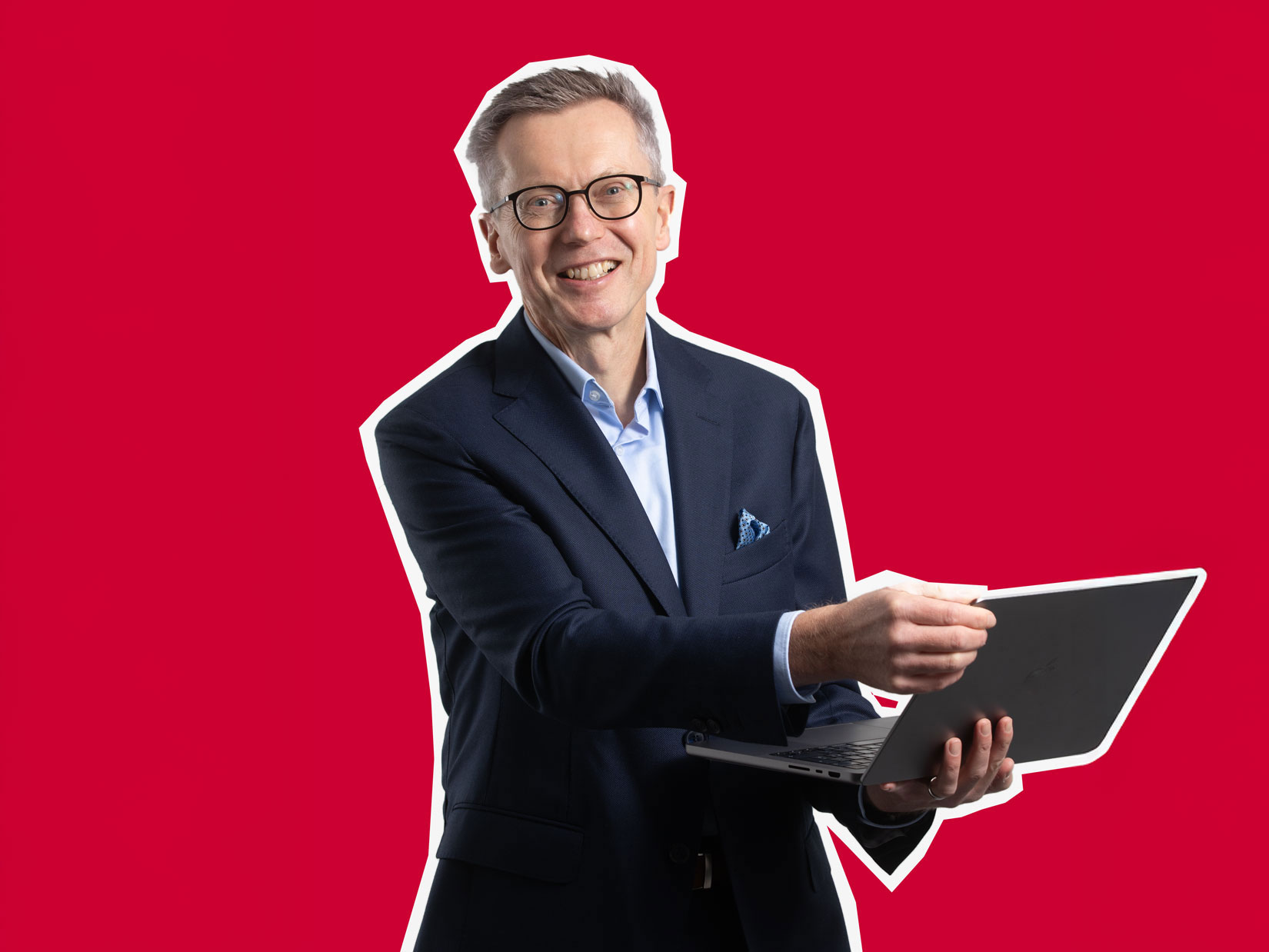 Christian Rappel ist Projektleiter bei den Strategischen Projekten: «Beim Aufbau des Intranets sehe ich mich als Dolmetscher zwischen den Bedürfnissen der Mitarbeitenden und den Möglichkeiten der Technik. Was ich dabei sehr schätze, ist der respektvolle und offene Umgang untereinander.»
